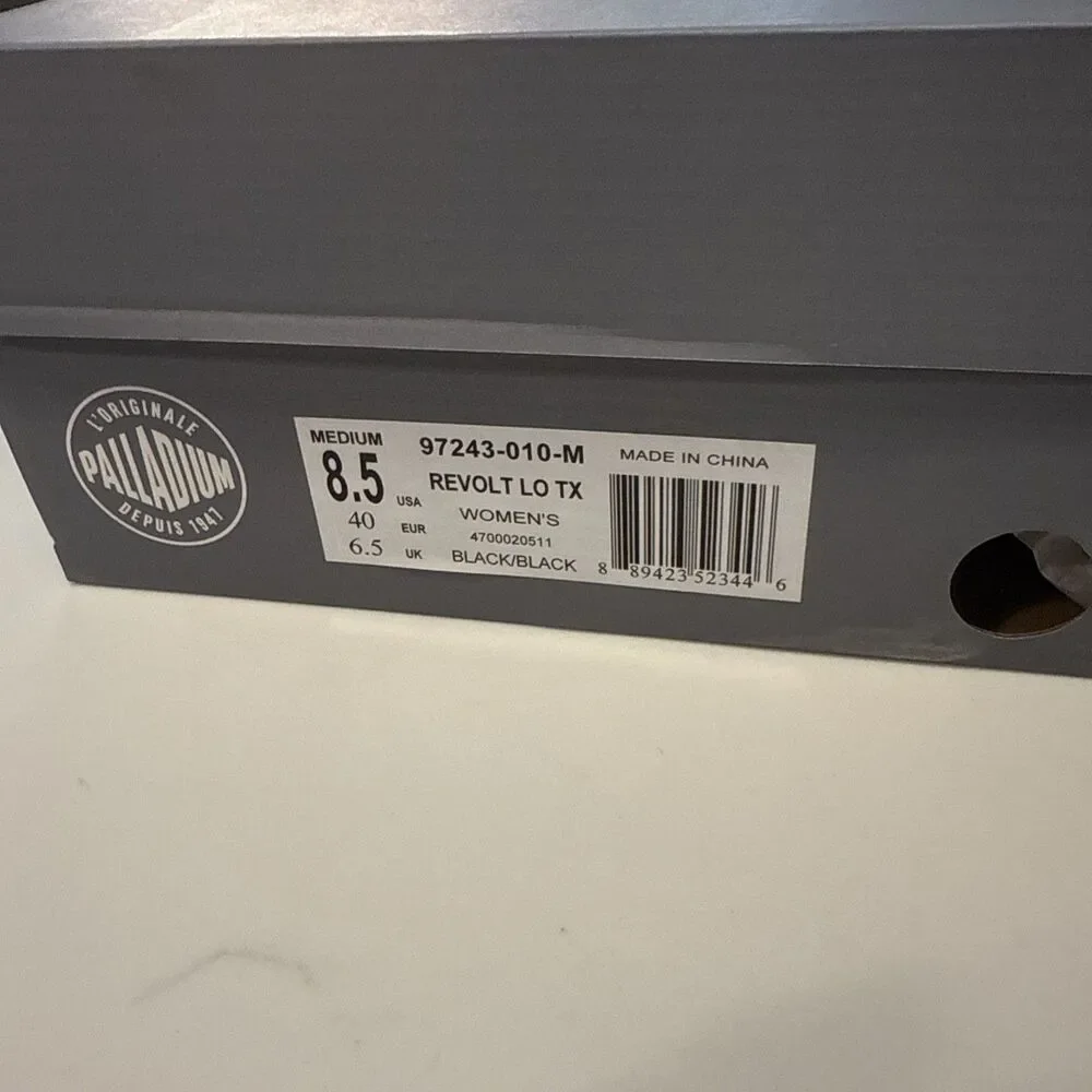 Palladium Revolt LO TX Black, 8.5 Women's - Picture 10 of 10